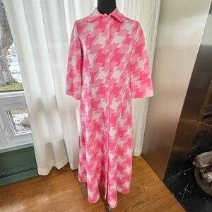 Vintage 70s duster maxi, large houndstooth pink white print, size 8